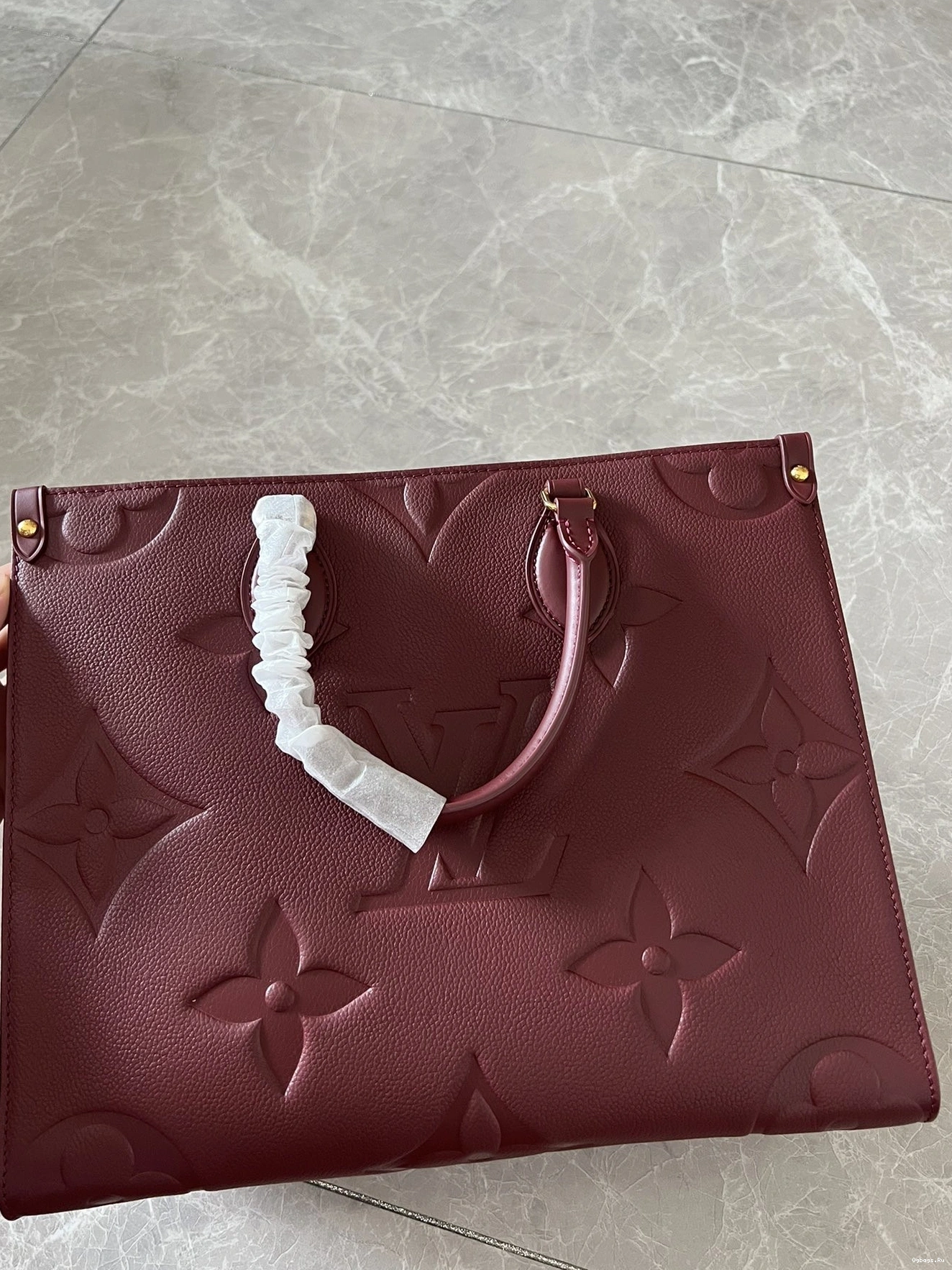 LOUIS ONTHEGO MM VUITTON 0121